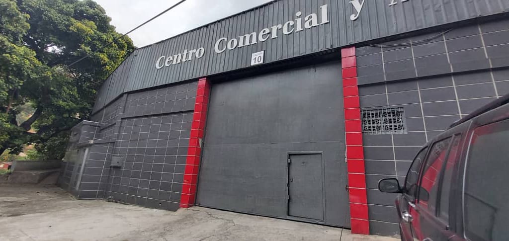 Galpón en venta de 750 m² en La Yaguara, Caracas