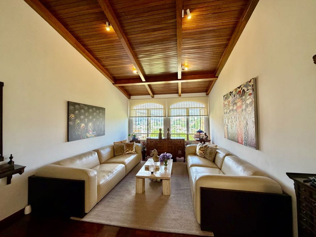 Apartamento en alquiler de 4 hab. y 152 m² en La Tahona, Caracas