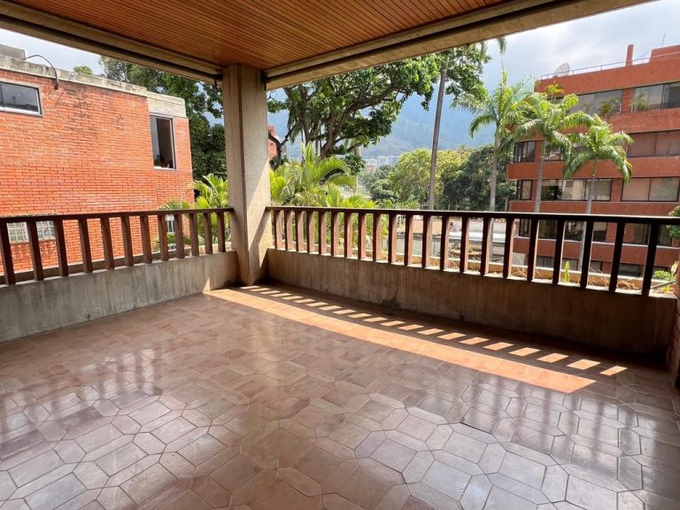 Apartamento en venta de 3 hab. y 187 m² en La Castellana, Caracas