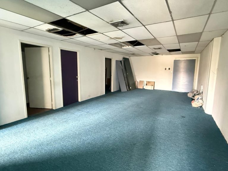 Oficina de 120 m² en Prados del Este, Caracas