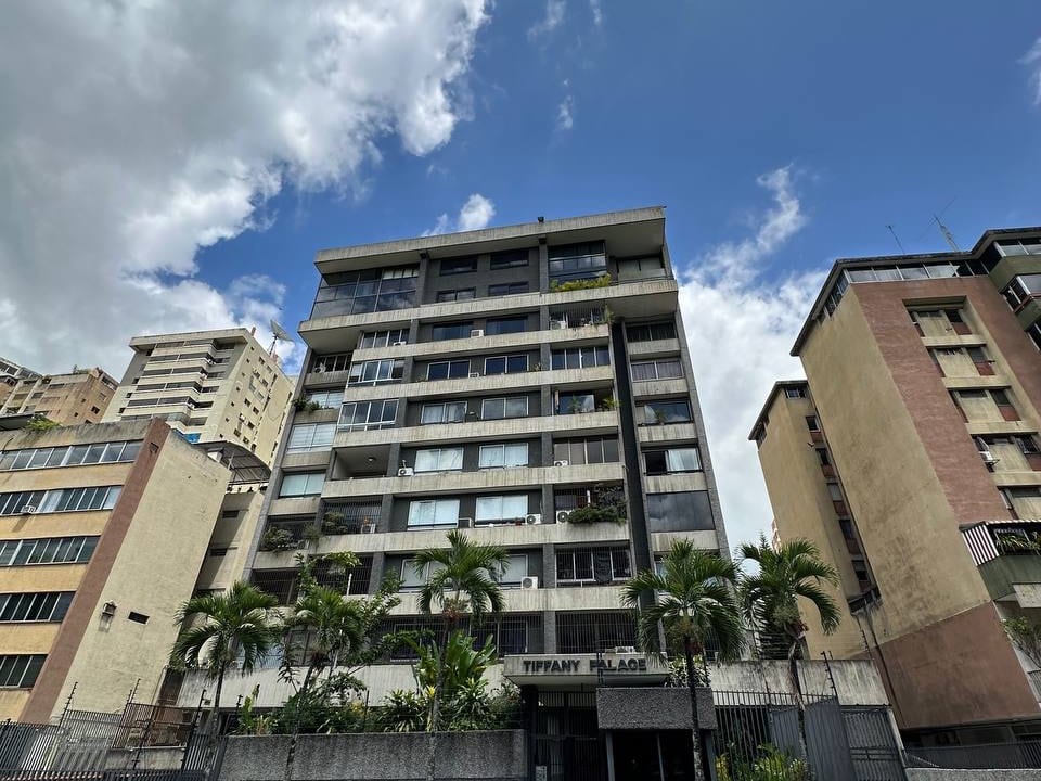 Apartamento en alquiler de 1 hab. y 62 m² en Santa Fe, Caracas