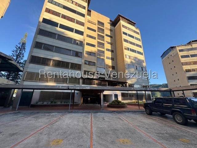 Apartamento en Lomas de Prados del Este, Caracas