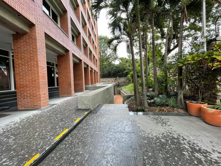 Apartamento en alquiler de 1 hab. y 50 m² en La Castellana, Caracas