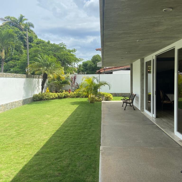Casa en venta de 4 hab. y 450 m² en Caurimare, Caracas · Ref. CV5823
