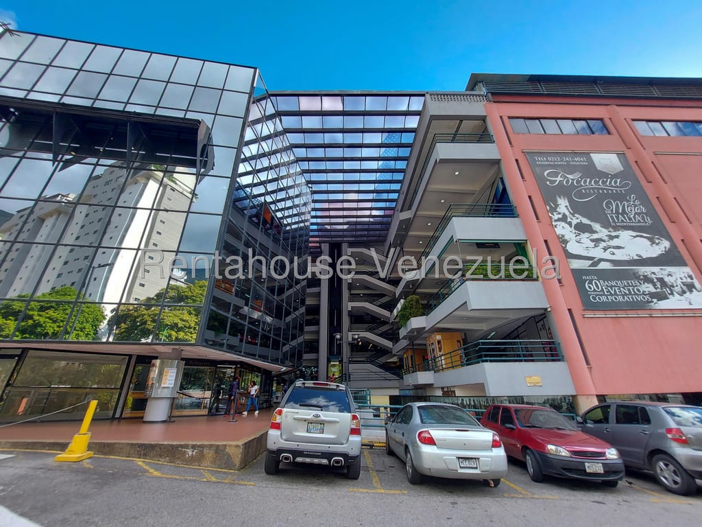 Local comercial en alquiler de 117 m² en Terrazas del Avila, Caracas