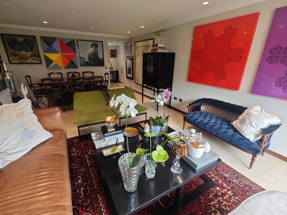 Apartamento en venta de 3 hab. y 135 m² en Los Chorros, Caracas