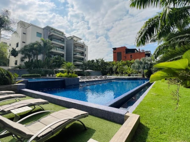 Apartamento de 3 habitaciones y 258 m² en La Castellana, Caracas