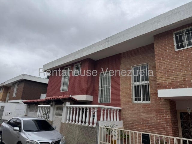 Casa en venta de 3 hab. y 364 m² en El Marqués, Caracas