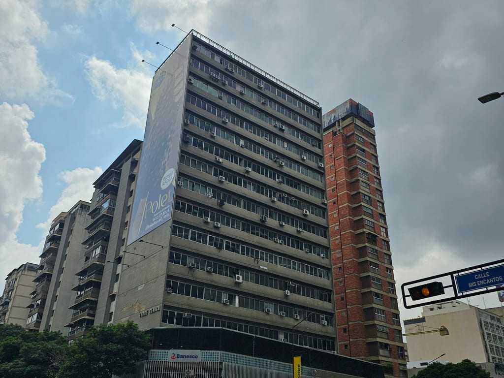 Oficina en alquiler de 100 m² en Chacao, Caracas