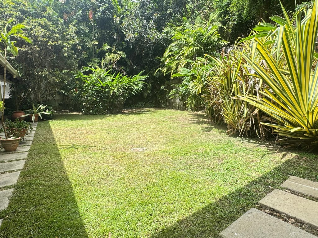 Casa en venta de 4 hab. y 545 m² en El Peñón, Caracas