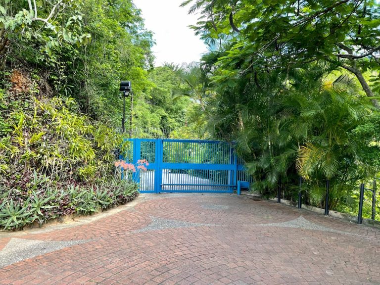 Casa en venta de 6 hab. y 5.000 m² en Los Campitos, Caracas