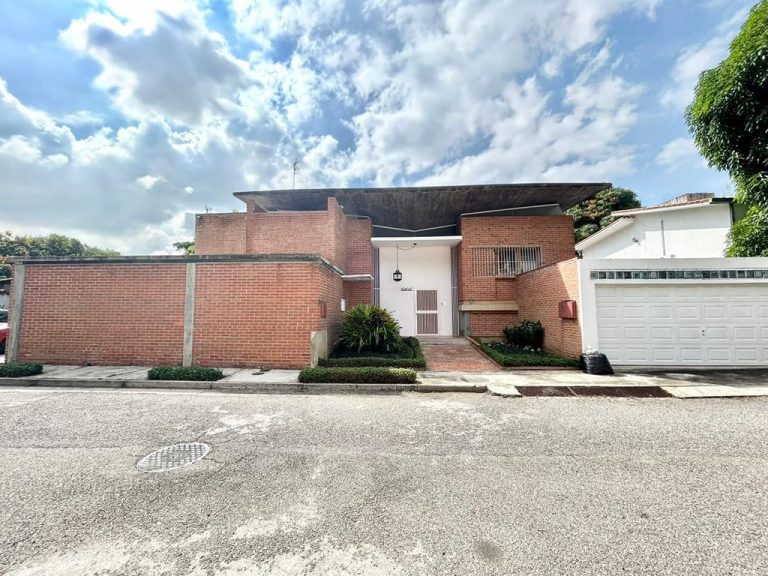 Casa en venta de 5 hab. y 500 m² en Sebucán, Caracas