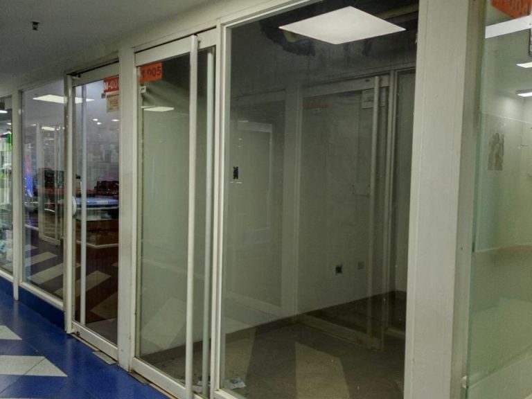 Local comercial en venta de 11 m² en La Candelaria, Caracas