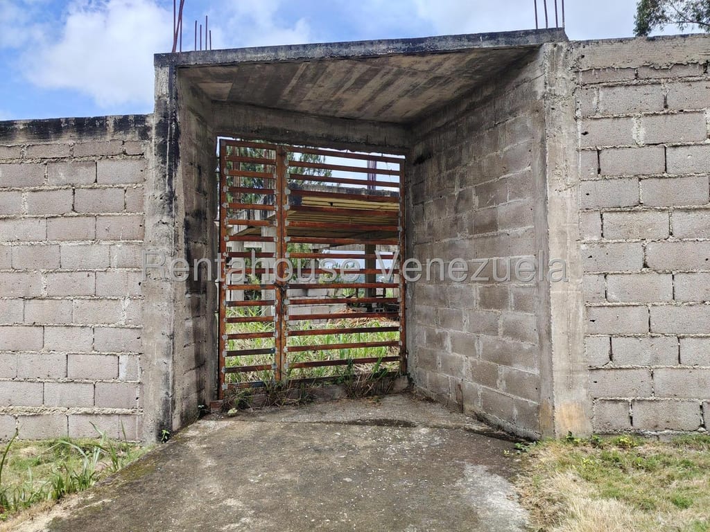 Terreno en Colinas de Carrizal, Carrizal