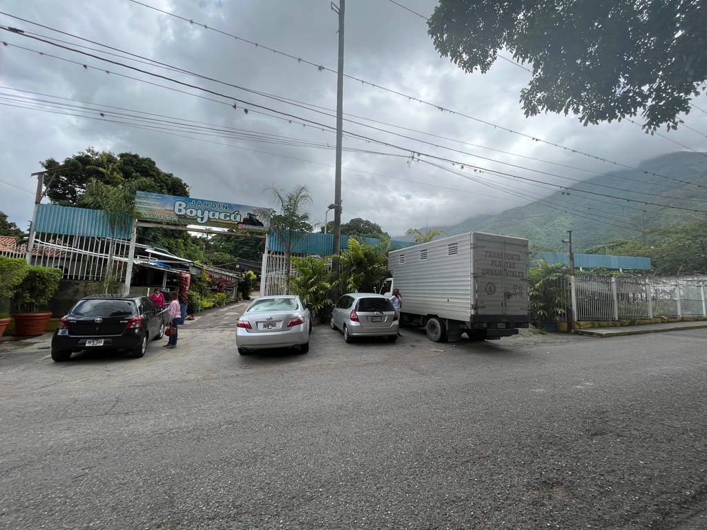 Terreno en venta de 4.932 m² en Los Chorros, Caracas