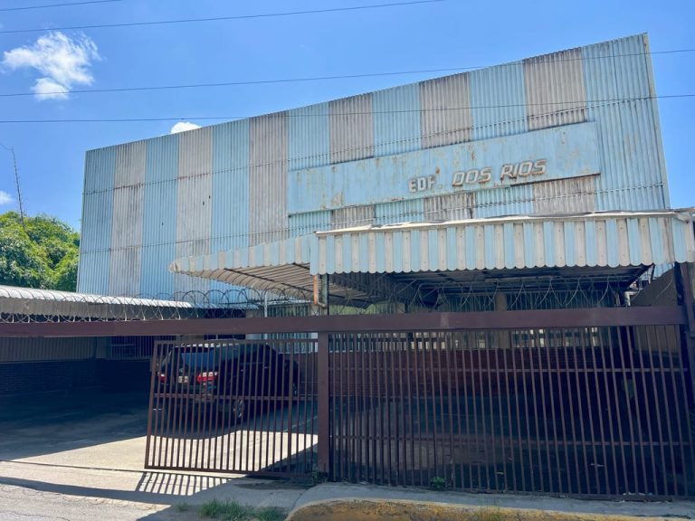 Galpón en venta de 3.000 m² en Baruta, Caracas · Ref. CV6093