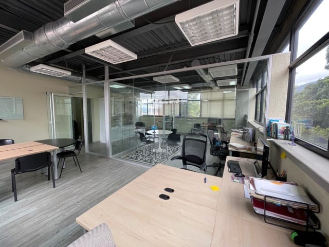 Oficina en venta de 85 m² en Sebucán, Caracas