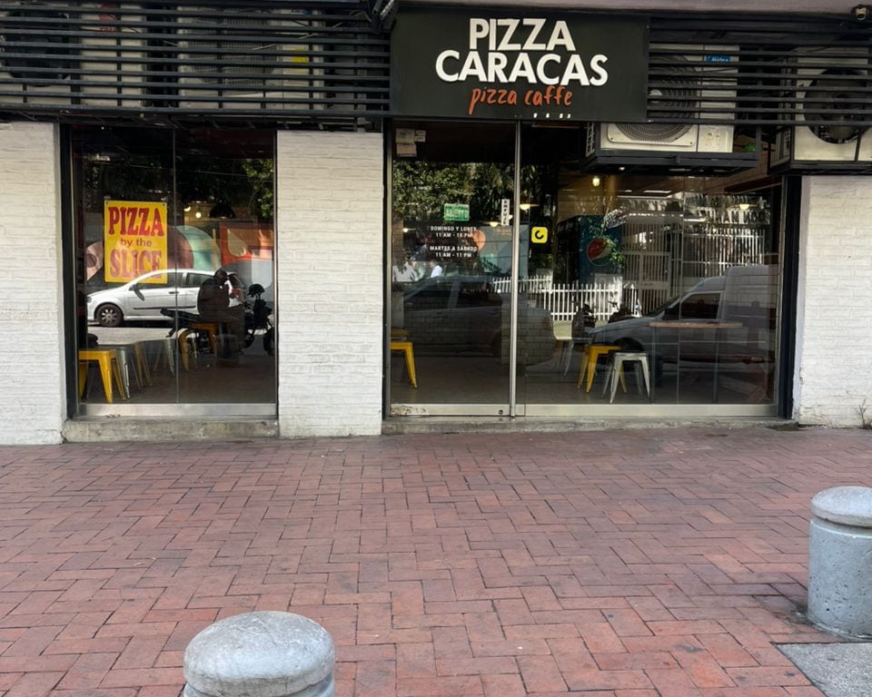 Local comercial en venta de 117 m² en Los Palos Grandes, Caracas