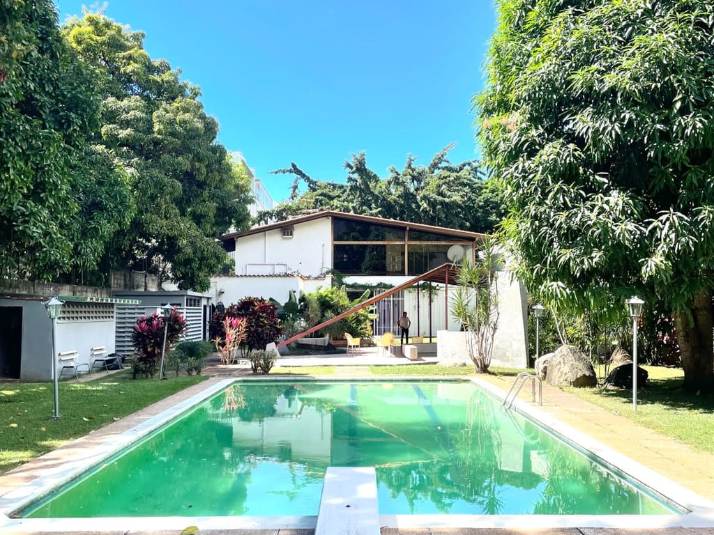 Casa en venta de 4 hab. y 1.860 m² en La Castellana, Caracas