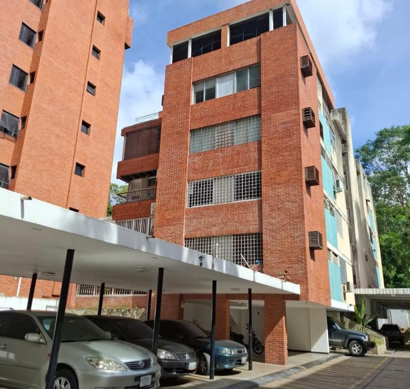 Oficina en venta de 140 m² en Las Mercedes, Caracas