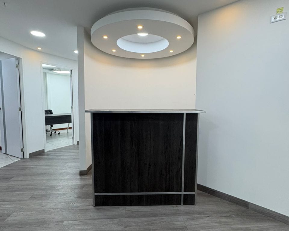 Oficina en alquiler de 105 m² en Chuao, Caracas