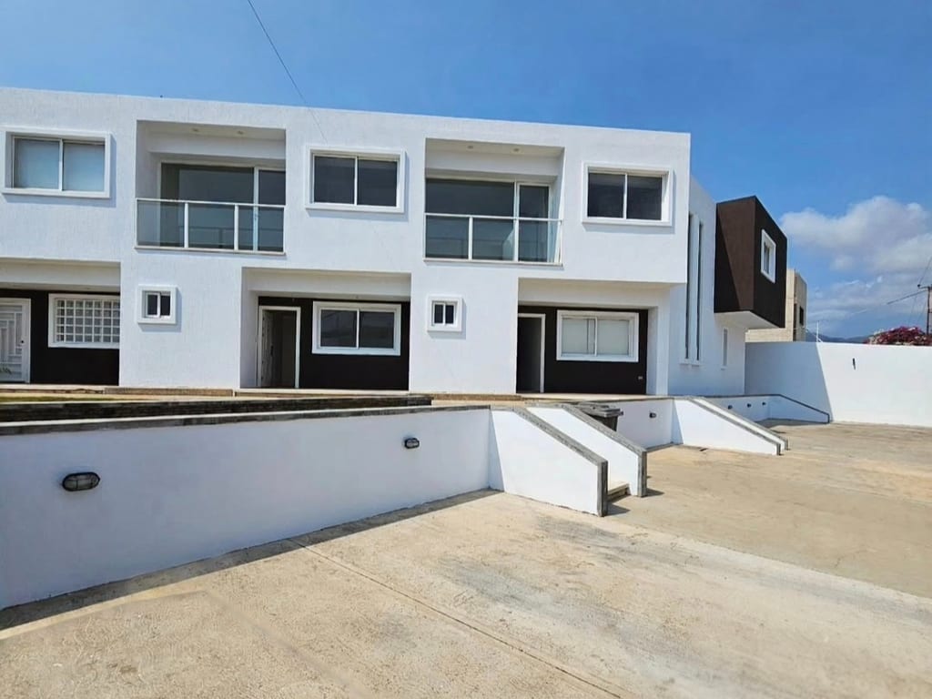 Townhouse en Agua de Vaca, Díaz