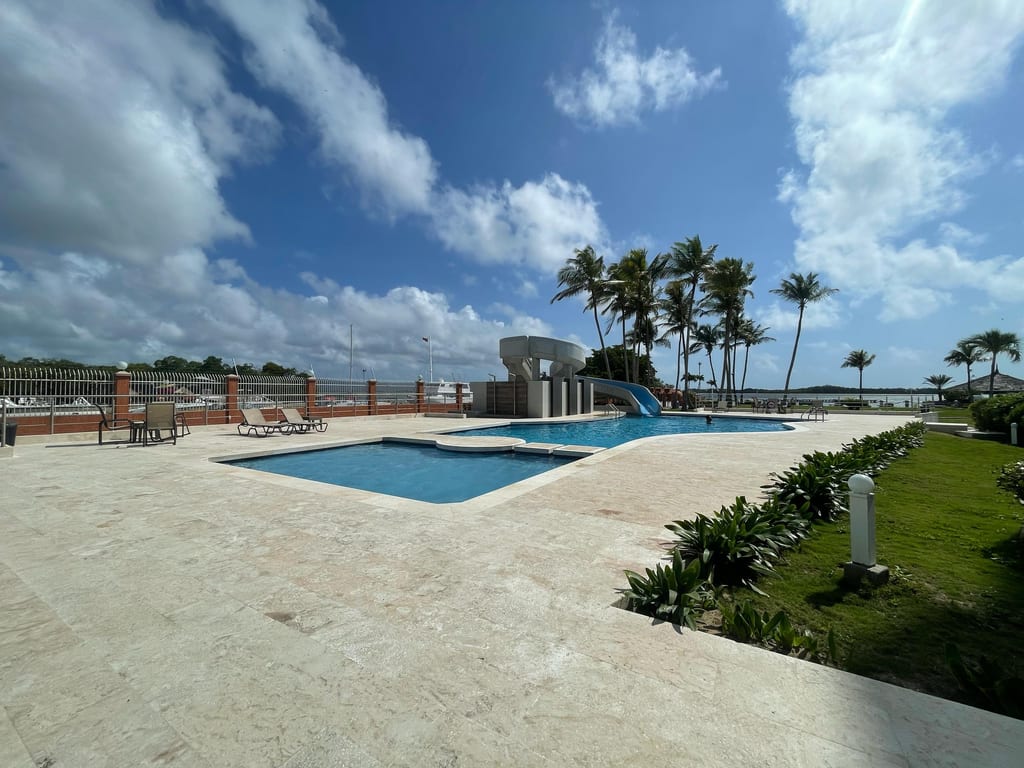 Apartamento en alquiler de 4 hab. y 370 m² en Tucacas, Parque Nacional Morrocoy