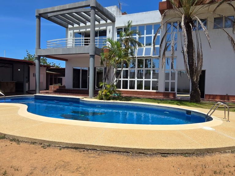 Casa en venta de 5 hab. y 700 m² en Urbanización Playa El Ángel, Margarita