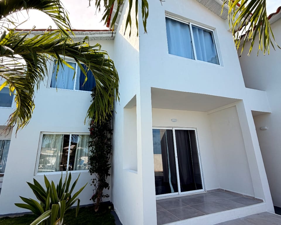 Casa en venta de 18 hab. y 1.600 m² en Antolín del Campo, Margarita (sureste)