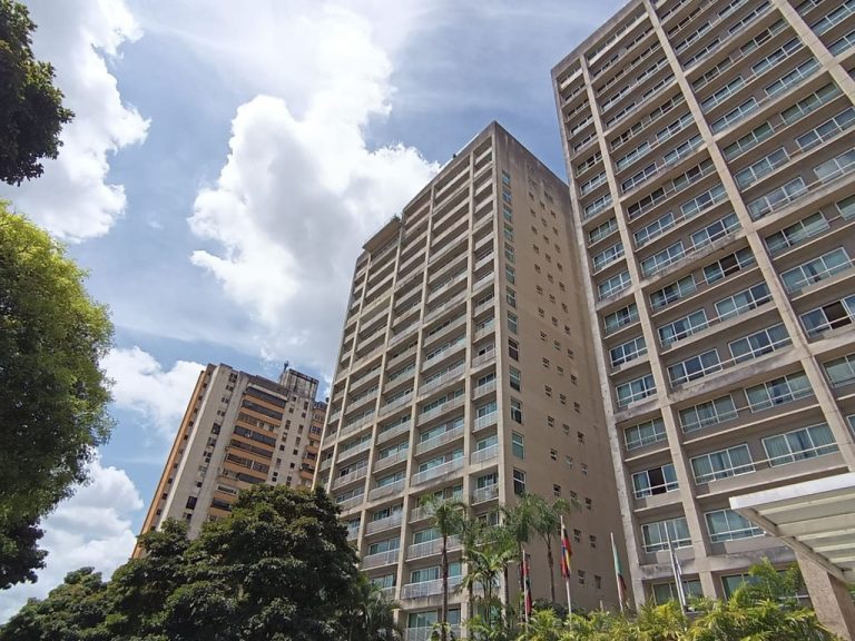 Apartamento en alquiler de 1 hab. y 54 m² en Santa Eduvigis, Caracas
