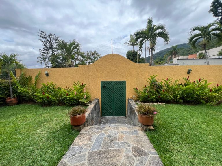 Casa en venta de 4 hab. y 300 m² en Altamira, Caracas