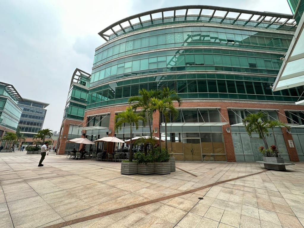Oficina en venta de 517 m² en Boleíta Norte, Caracas
