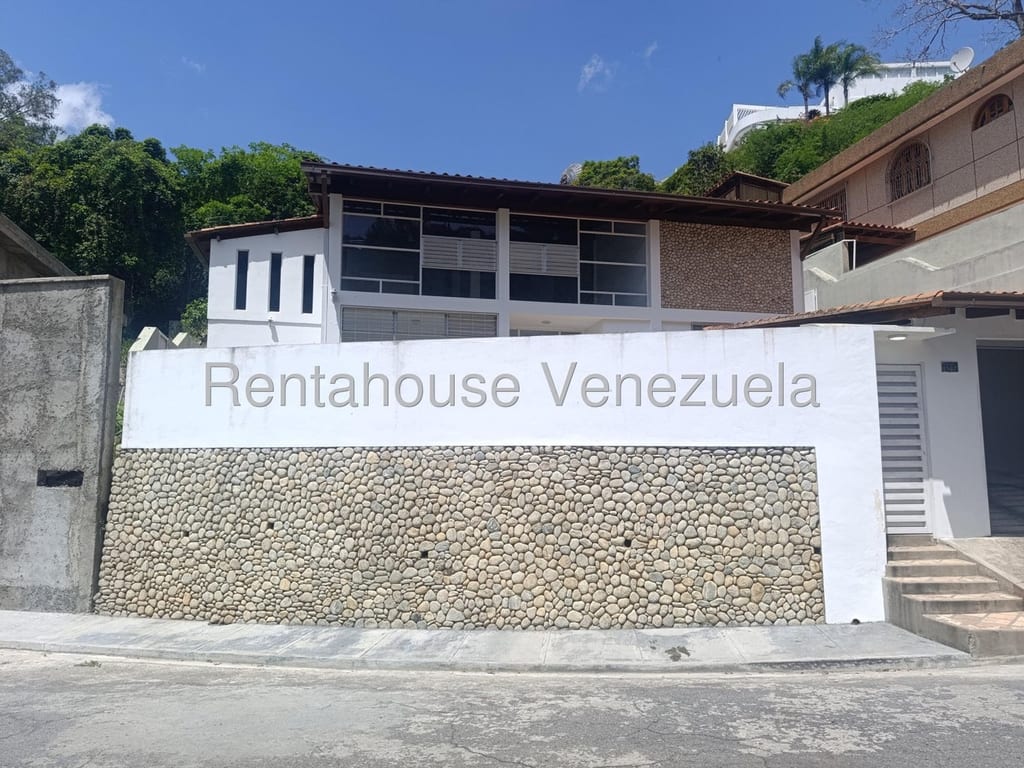 Casa en venta de 5 hab. y 294 m² en Prados Del Este, Caracas