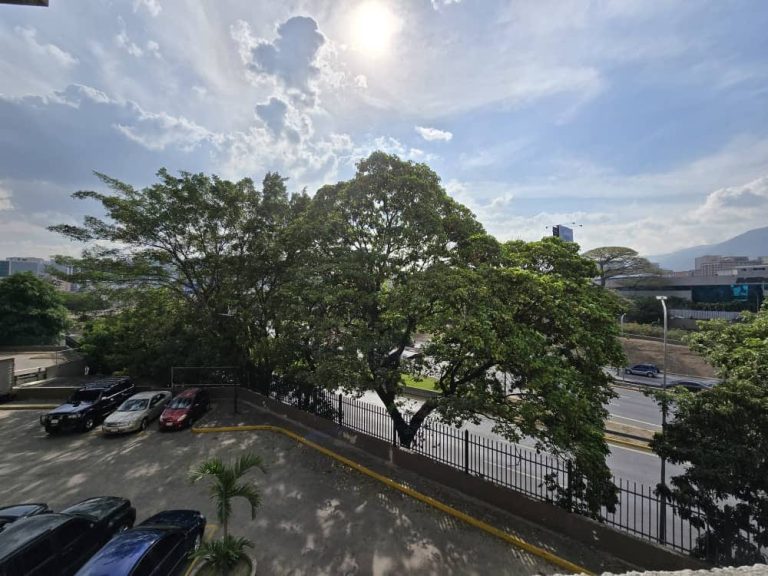 Oficina en alquiler de 25 m² en Chacao, Caracas