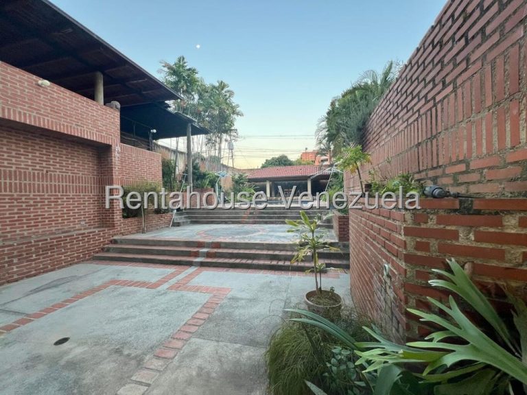 Casa de 850 m² con 9 habitaciones en Los Chorros, Caracas