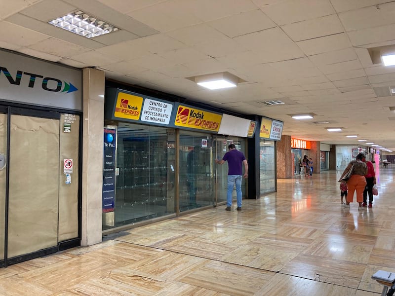 Local comercial en venta de 297 m² en Prados del Este, Caracas