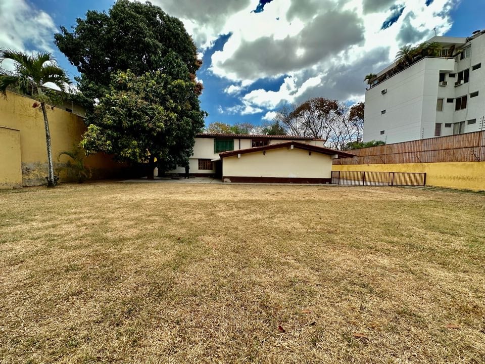 Terreno en El Bosque, Caracas