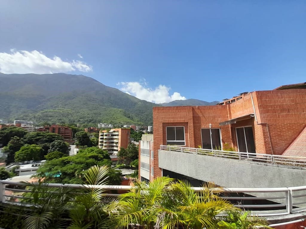 Apartamento en venta de 3 hab. y 520 m² en Sebucán, Caracas