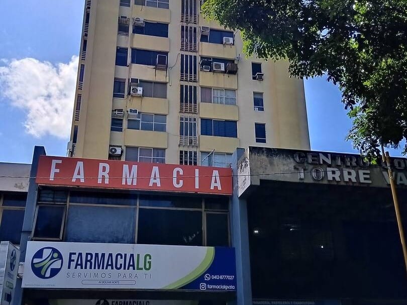 Local comercial en venta de 12 m² en Parroquia Urbana San José, Valencia