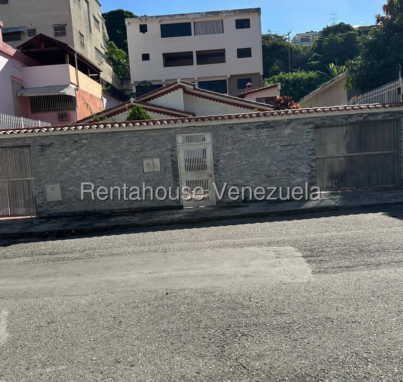 Casa en venta de 7 hab. y 57.275 m² en Alta Florida, Caracas