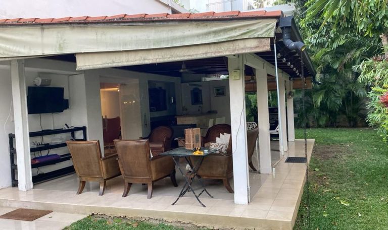 Casa en venta de 4 hab. y 618 m² en San Román, Caracas