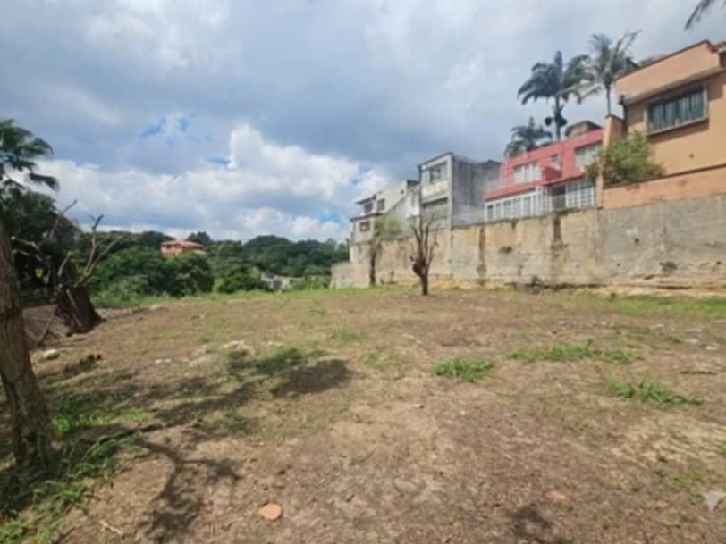 Terreno en venta de 1.116 m² en Alta Florida, Caracas