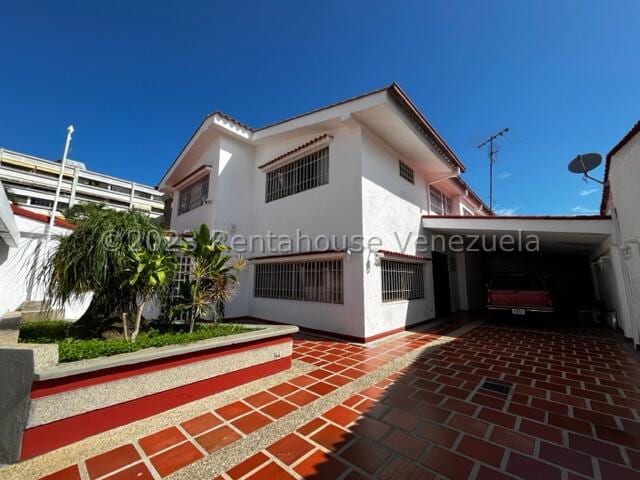 Casa en venta de 4 hab. y 313 m² en Los Samanes, Caracas