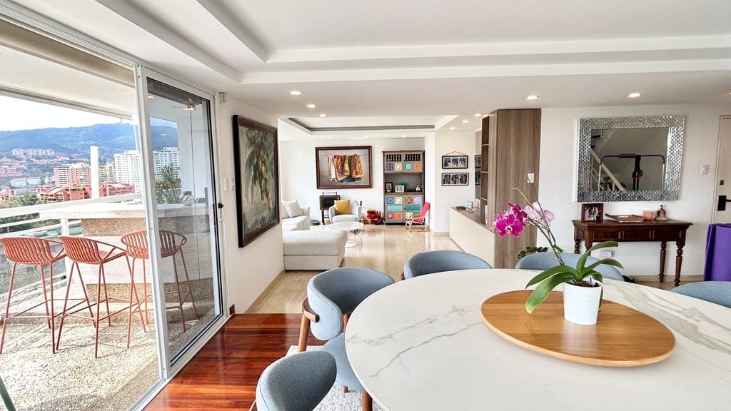 Apartamento en venta de 3 hab. y 264 m² en Los Samanes, Caracas