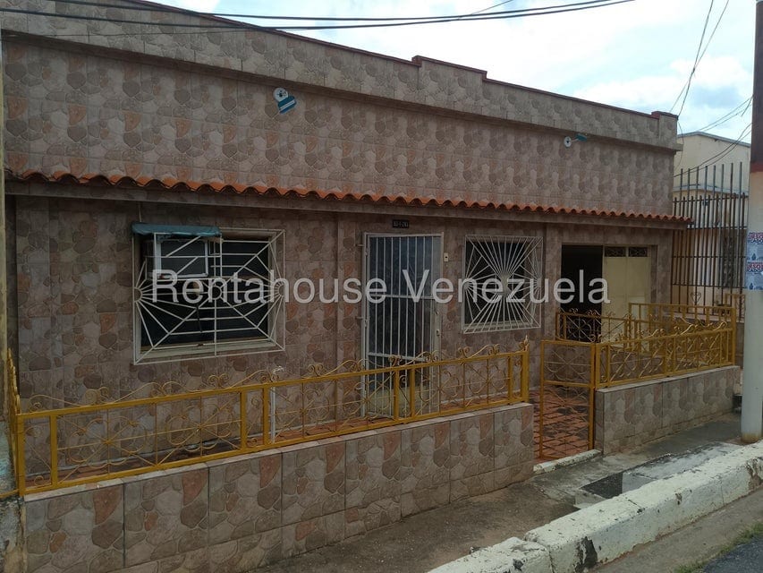 Casa en venta de 4 hab. y 187 m² en Valencia, Valencia