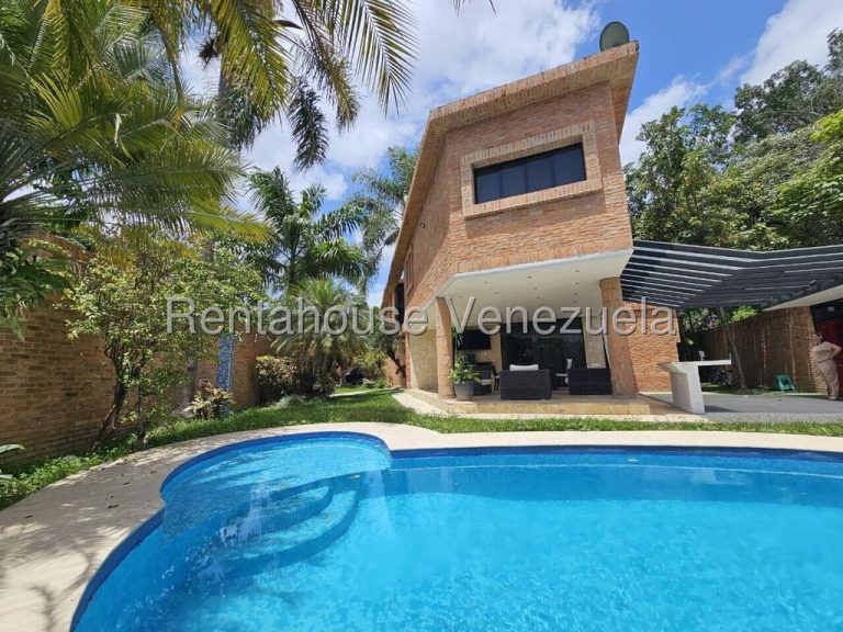 Casa de 400 m² con 5 habitaciones en Prados Del Este, Caracas