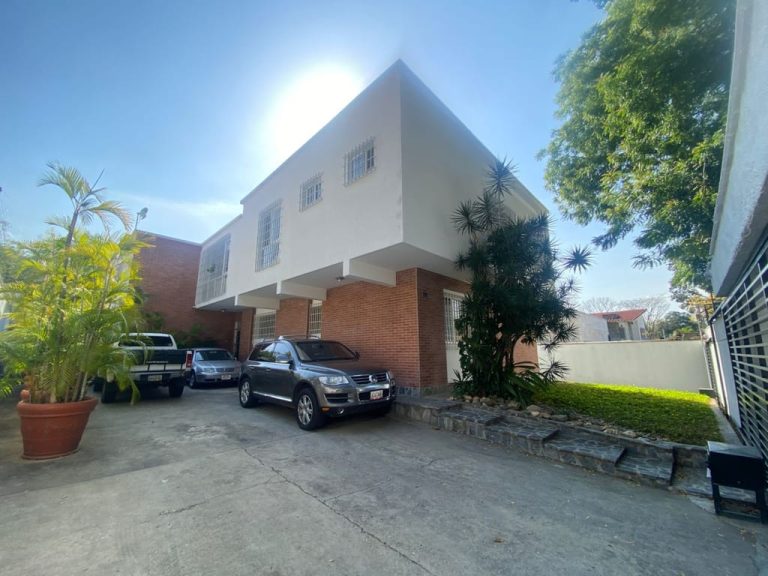 Edificio de 900 m² en La Floresta, Caracas