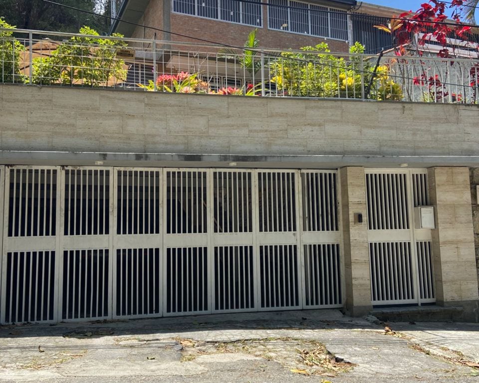 Casa en venta de 5 hab. y 750 m² en El Peñón, Caracas