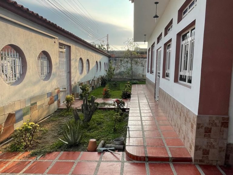 Casa en Agua Sal, Guacara