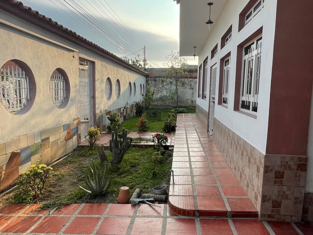 Casa en Agua Sal, Guacara
